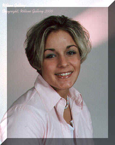 niki9.JPG (31392 bytes)