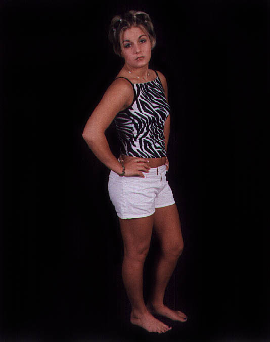 niki2.JPG (47414 bytes)