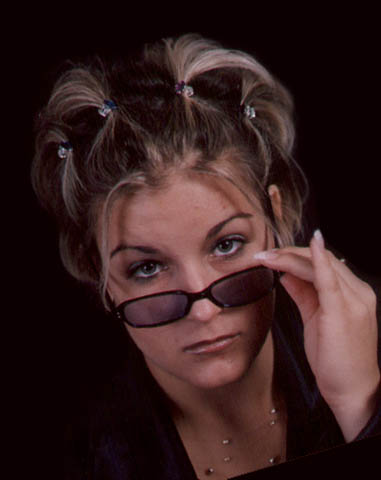 niki2.JPG (47414 bytes)